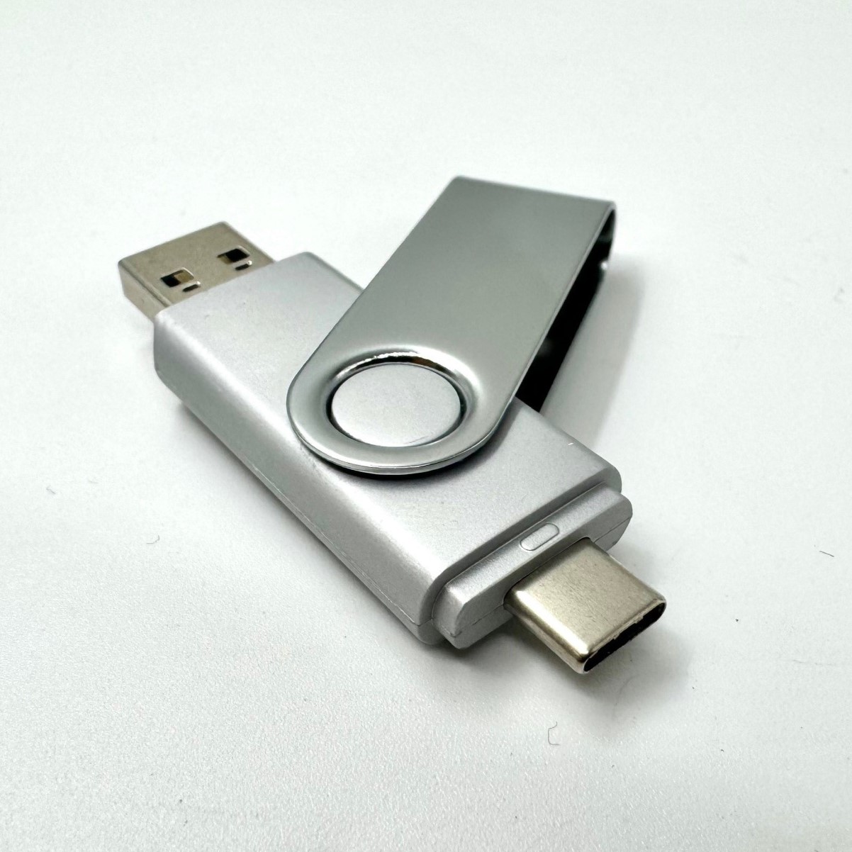 USB Fenix OTG 3.0 Giratoria 16GB vista 3