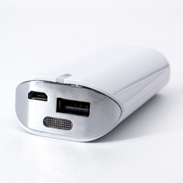 POWER BANK OVALADA DE 4,400 mAh vista 2