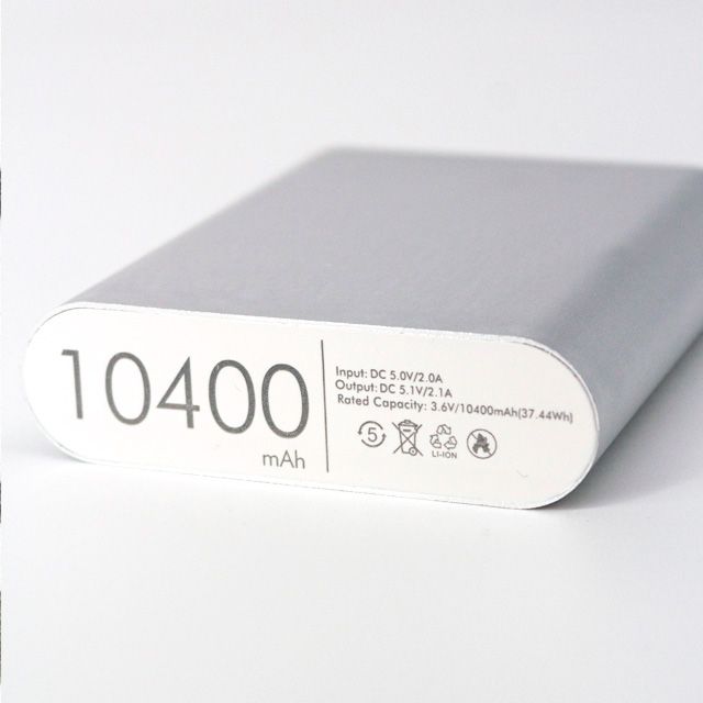 POWER BANK SILVER DE 10,400 mAh vista 4