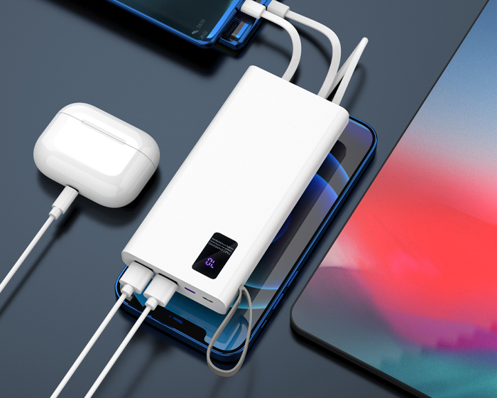 Batería de carga rápida cap. 10000 mah 4 en 1 Eliot vista 5