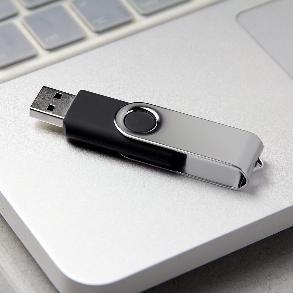 USB Krasnodar 32 GB vista 4